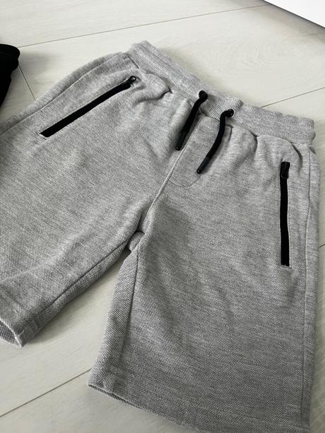 Kraťasky, reserved,122