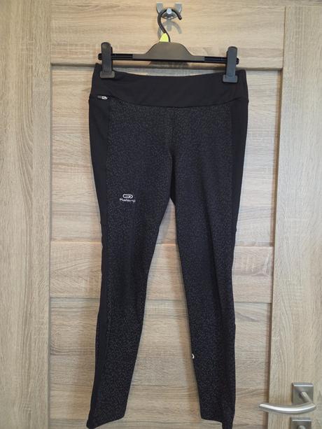 Športové funkčné legíny, decathlon,xs