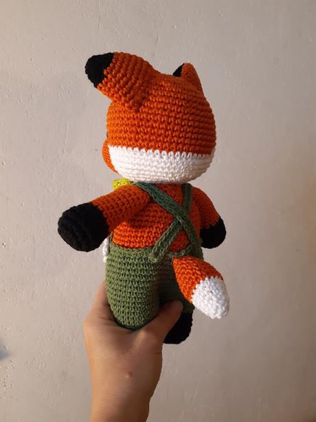 Háčkované líšky 25 - 27 cm, 