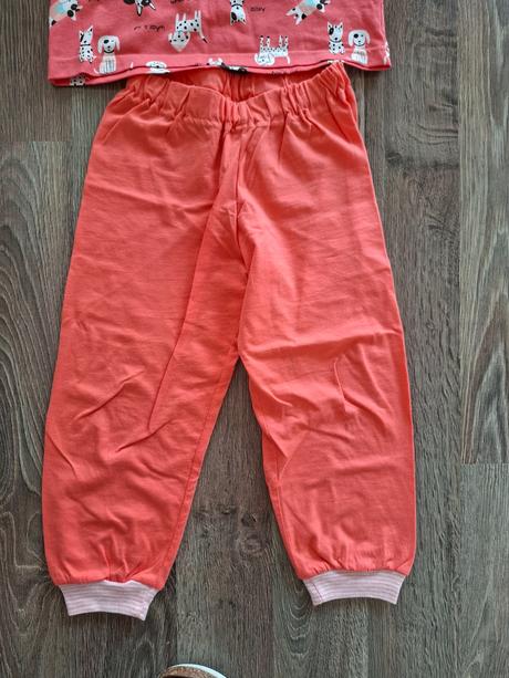 Roztomile pyzamko slov.znacky bavlnka, vel.98, 98