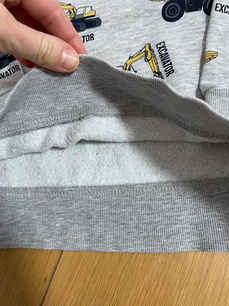 Mikina h&m 110/116 so stavebnými strojmi, h&m,110