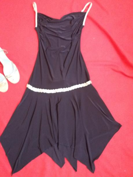 Spolocenske saty, 40