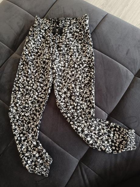 Nohavice, primark,146