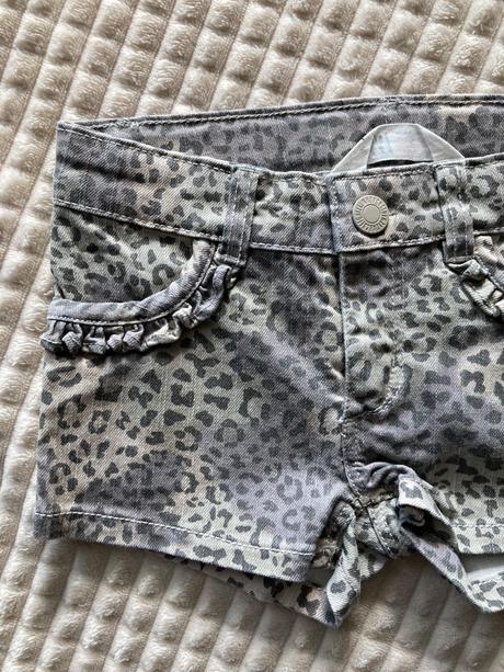 Leo kraťasky, h&m,104