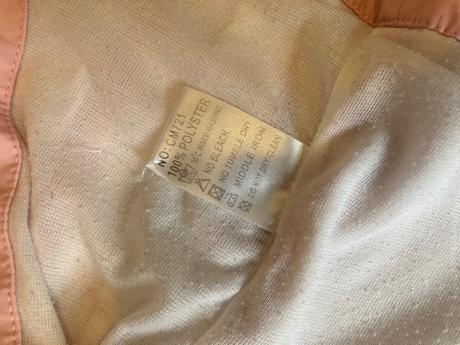 Tenka bundicka, ruzova, 98