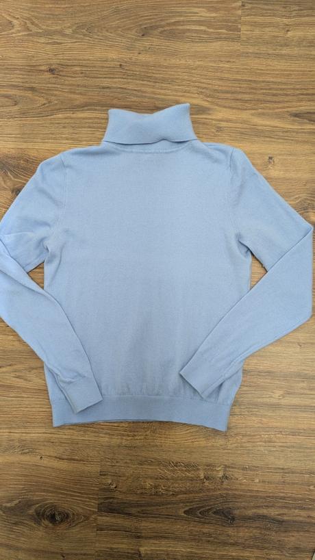 Vlneny rolak reserved, reserved,m