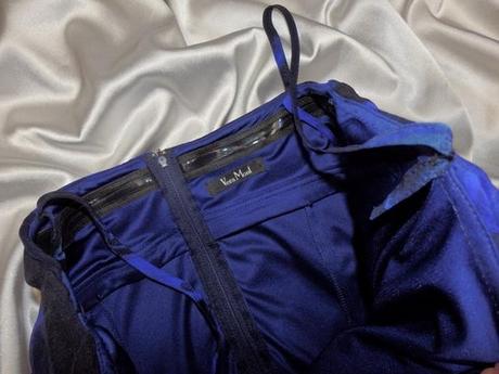 Luxusné krátke šaty, 42