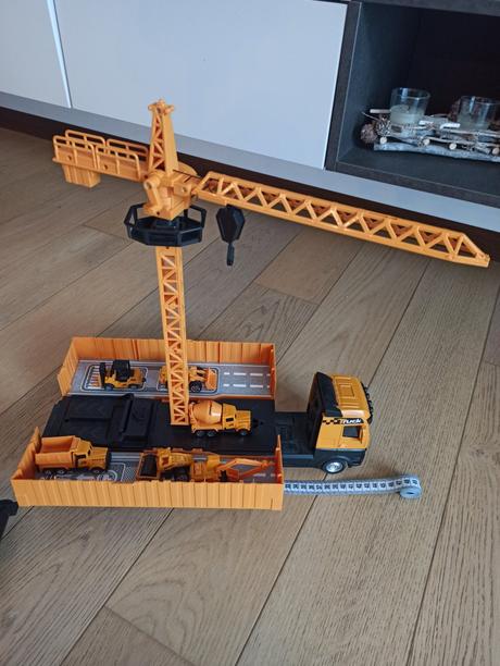 Kamión so žeriavom, 