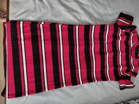 Dievčenské saty, 140