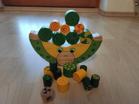 Balansujúca žabka, 