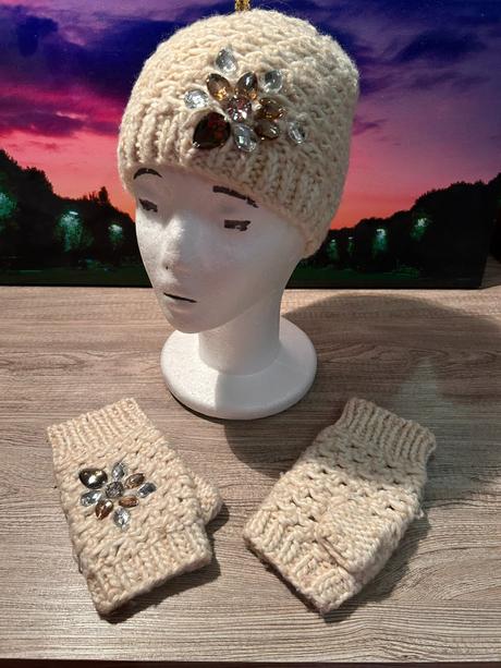 Čiapka úpletová + rukavice, 134