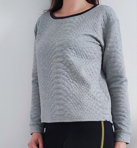 Šedá mikina s 3d efektom, m