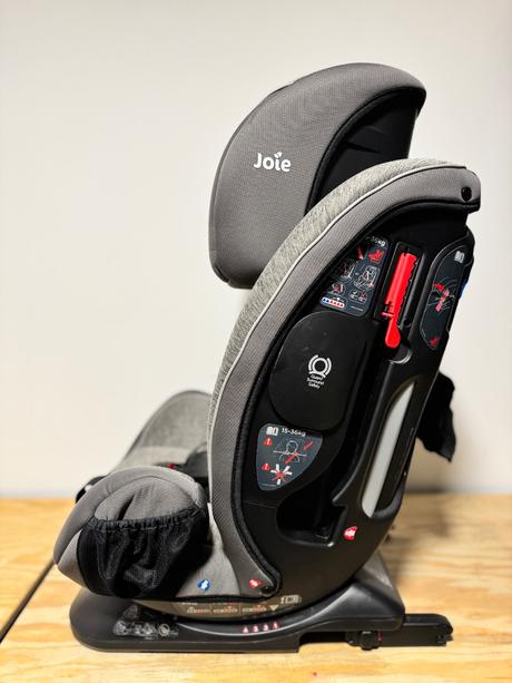 Autosedačka 0-36 kg isofix, rastúca, joie