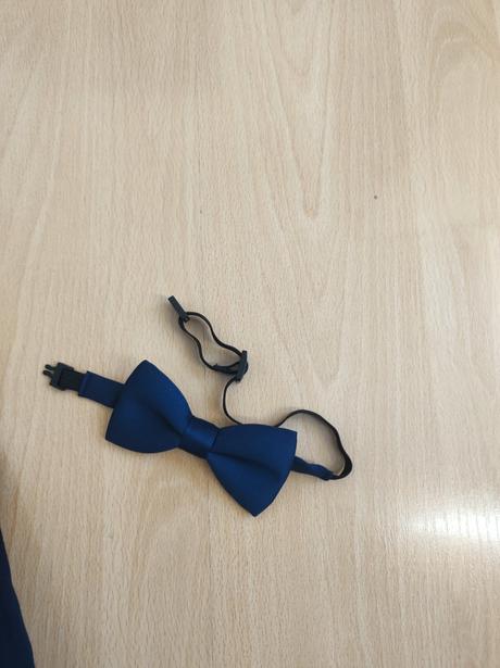 Chlapcensky oblek s motylikom, 140