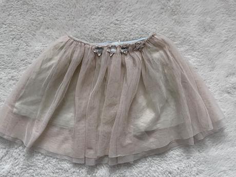 2 krasne suknicky, h&m,140