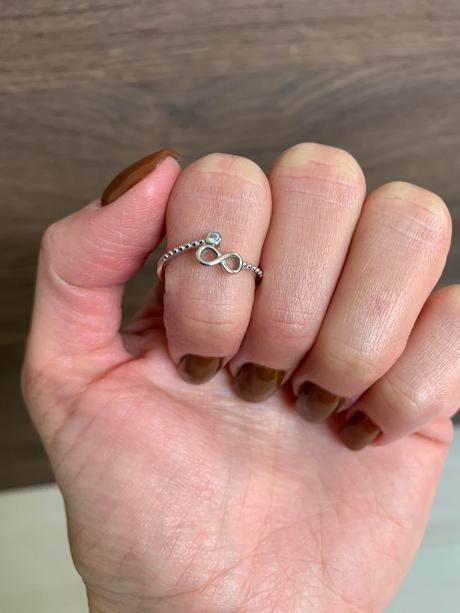 Strieborný prsteň, 