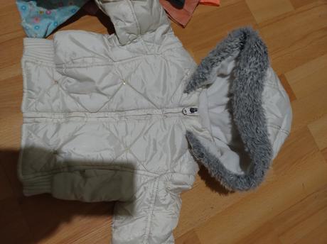 Balík dievčenských vecí, 68–80