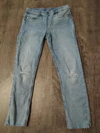 Rifle s potrhanym efektom, h&m,122