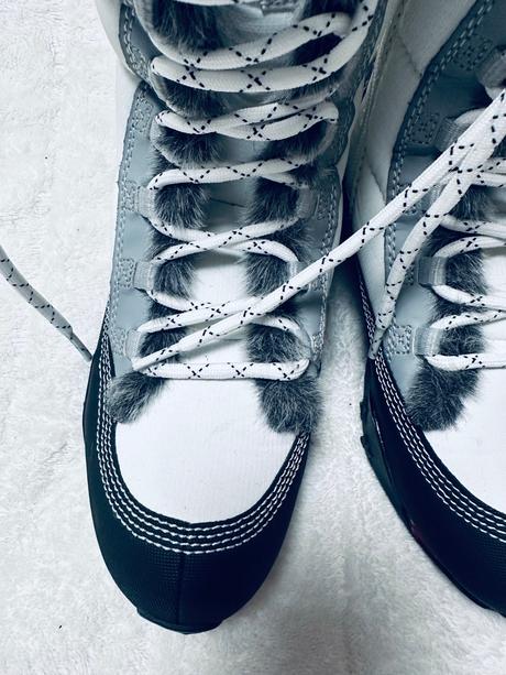 Biele snehule s kožušinkou zn. skechers originál, skechers,38 / 39