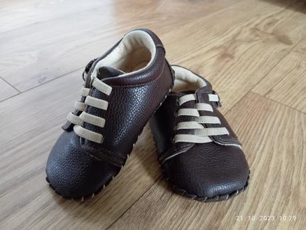 Kožené capačky, mäkké topánočky, 22