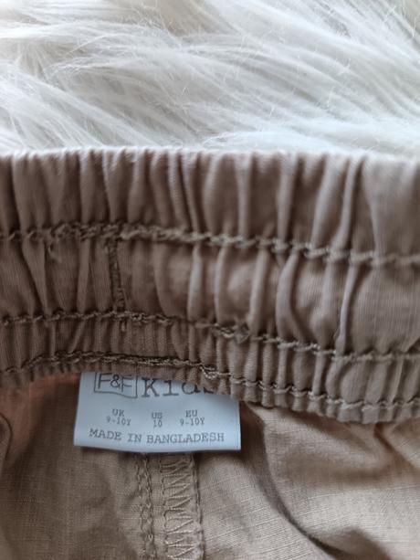 Tenké platené kratasy, f&f,140