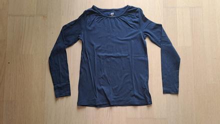 Tmavomodré tričko, h&m,134