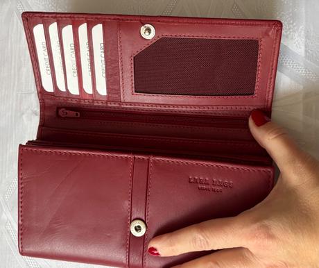 Nepouzita penazenka lara bags, lara bags