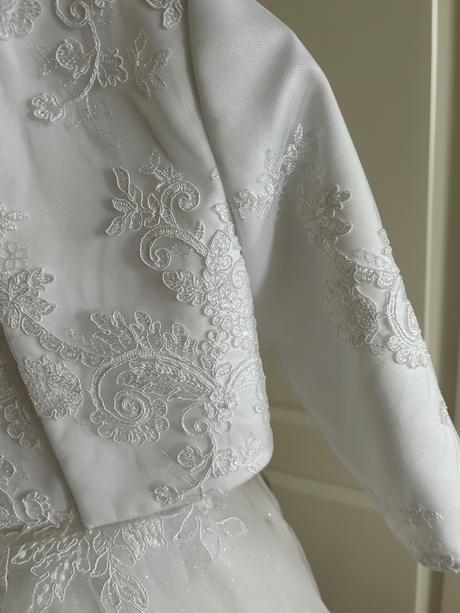 Saty s bolerkom na 1. sv. prijimanie, slavnost, 134