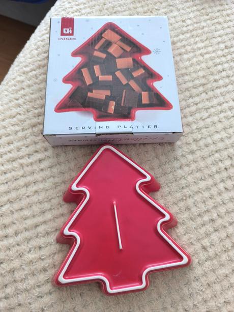 Servírovací tanier, 