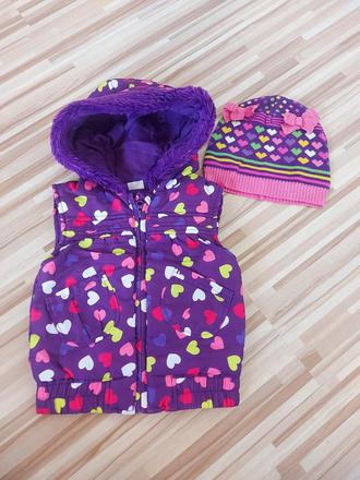 Vesta s čiapkou, f&f,86