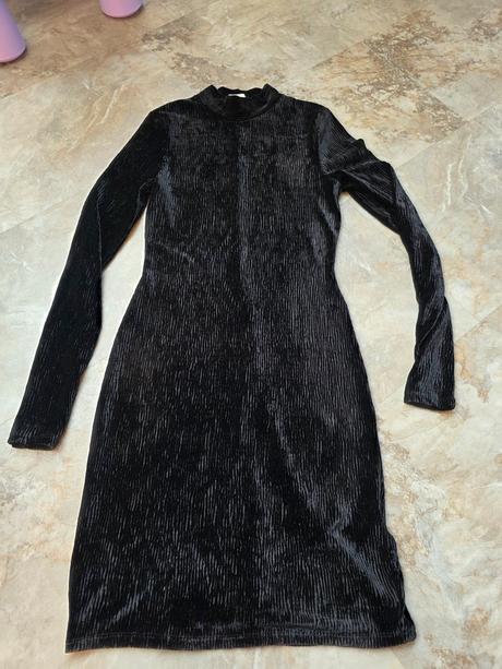 Čierne elastické šaty hm s, h&m,s