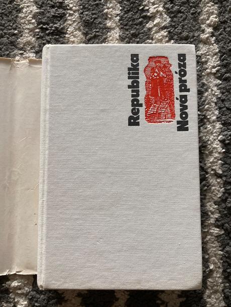 Republika-prvé vyd.1987, 