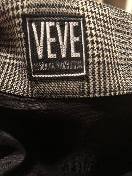 Sukňa modnej návrhárky v.hložníkovej, veľkosť s, s