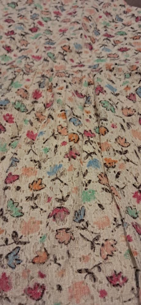 Šaty kvety, zara,140