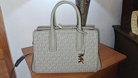 Béžová kabelka laila, michael kors