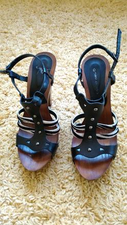 Kožené sandále, humanic,41