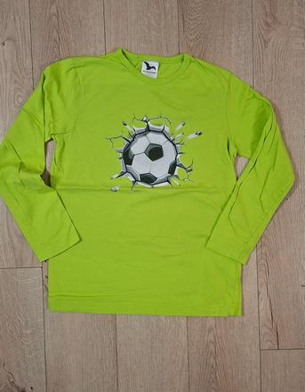 Tričko s loptou, 158