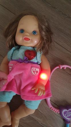 Interaktívna bábika lekarka, 