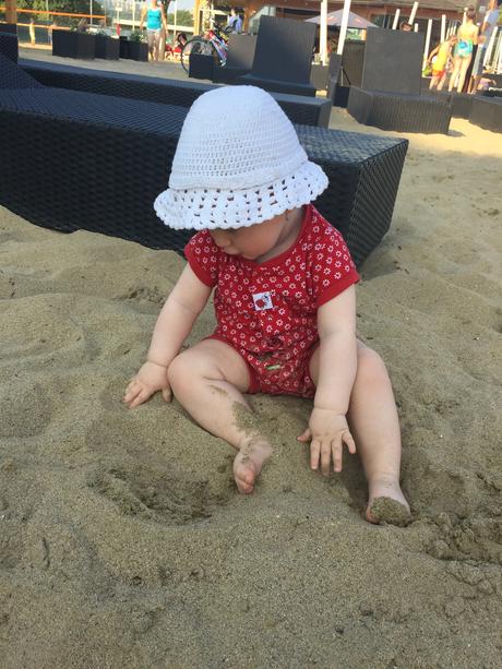 Klobúčik letný, benetton,80