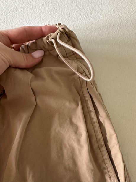 Parachute nohavice, stradivarius,m