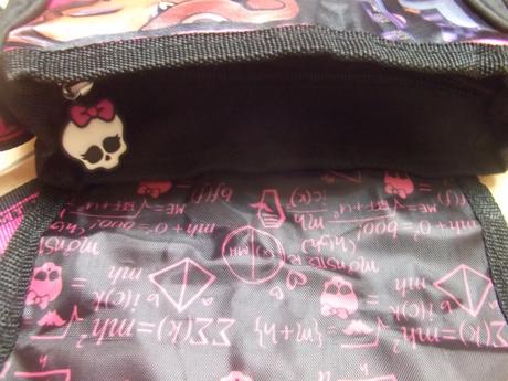 Kabelka monster high, 