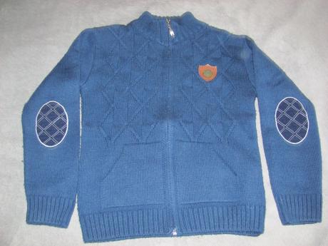 Slávnostný svetrík, 140