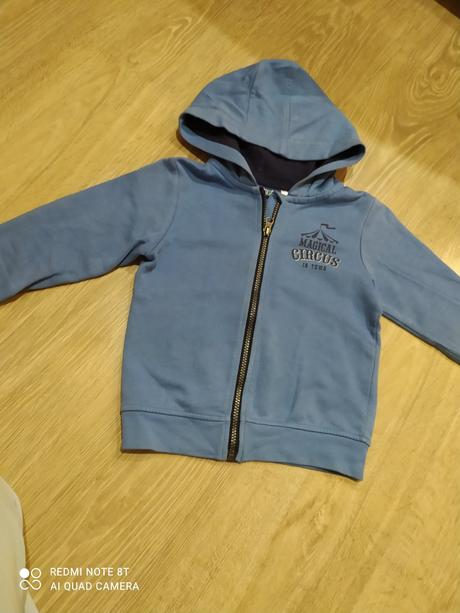 Mikina - veľmi dobrý stav, lupilu,104