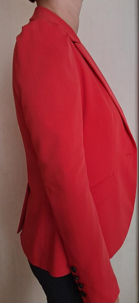 Cervene podsite sako 36-38, f&f,s