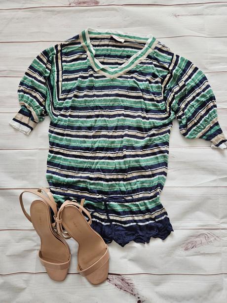 Krásna zaujímavá lahulinká blúzka / svetrík, orsay,s