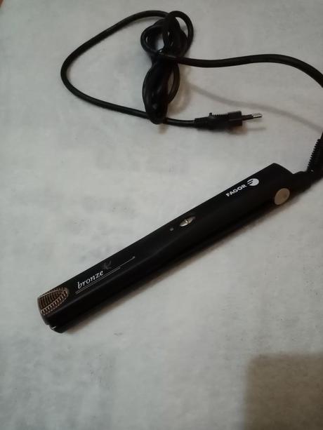 Žehlička na vlasy, 