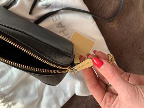 Michael kors cross body, michael kors