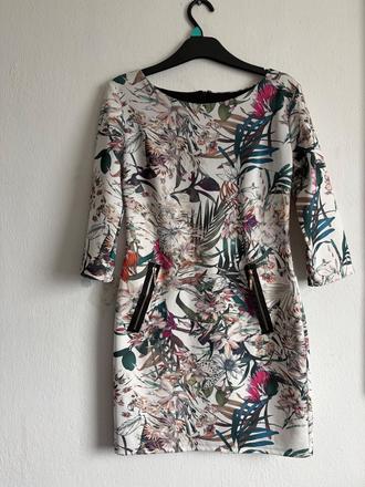 Krasne elasticke saty kvetovane velk s, s