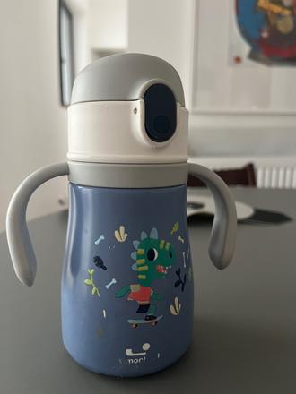 Detska flaska s dinom, 