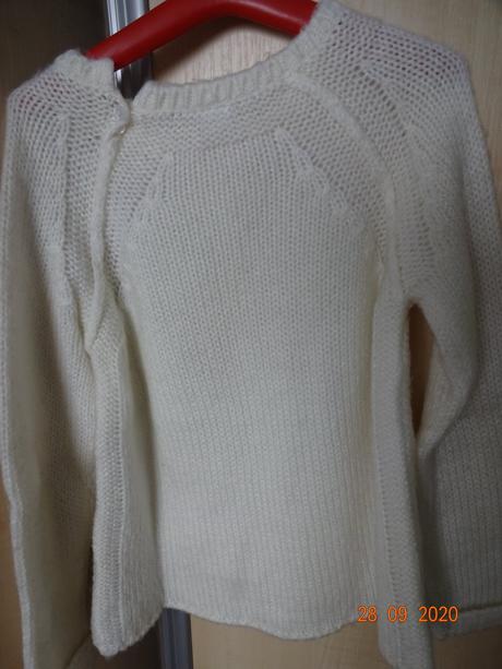 Biely pulovrik, mayoral,134